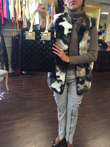 Vest, Black/Brown/white Eco fur - natural italian skincare www.MilanoCoronado.com