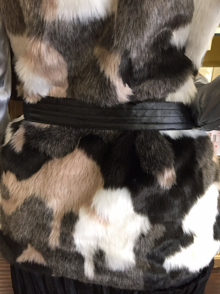 Vest, Black/Brown/white Eco fur - natural italian skincare www.MilanoCoronado.com