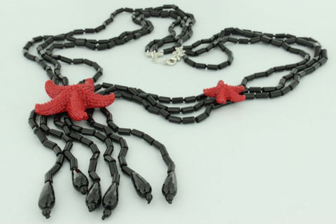 Long Necklace Black Agathe With Red Resin Sea Stars - natural italian skincare www.MilanoCoronado.com