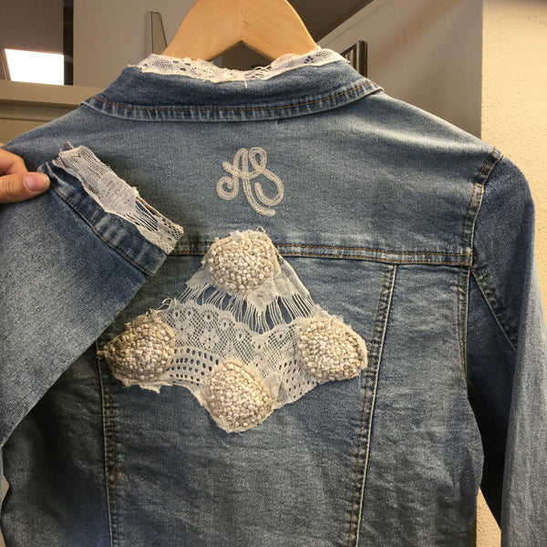 Jacket, True blue Jean with embroidery patterns - natural italian skincare www.MilanoCoronado.com