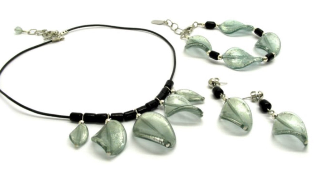 Murano Glass Parure with leaves, grey-light blue - natural italian skincare www.MilanoCoronado.com